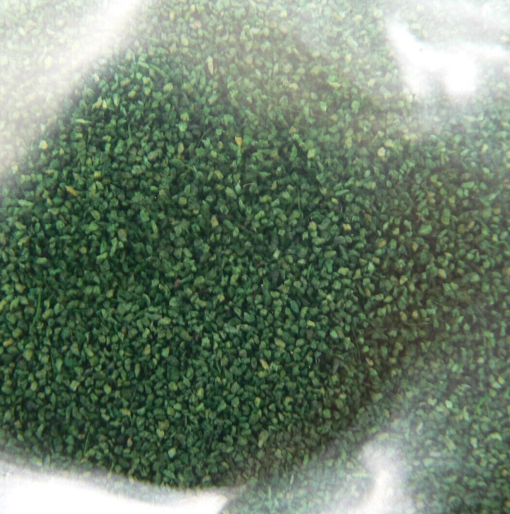Javis No 3 Dark Green Turf Fine Scenic Scatter for Model Railways and Dioramas