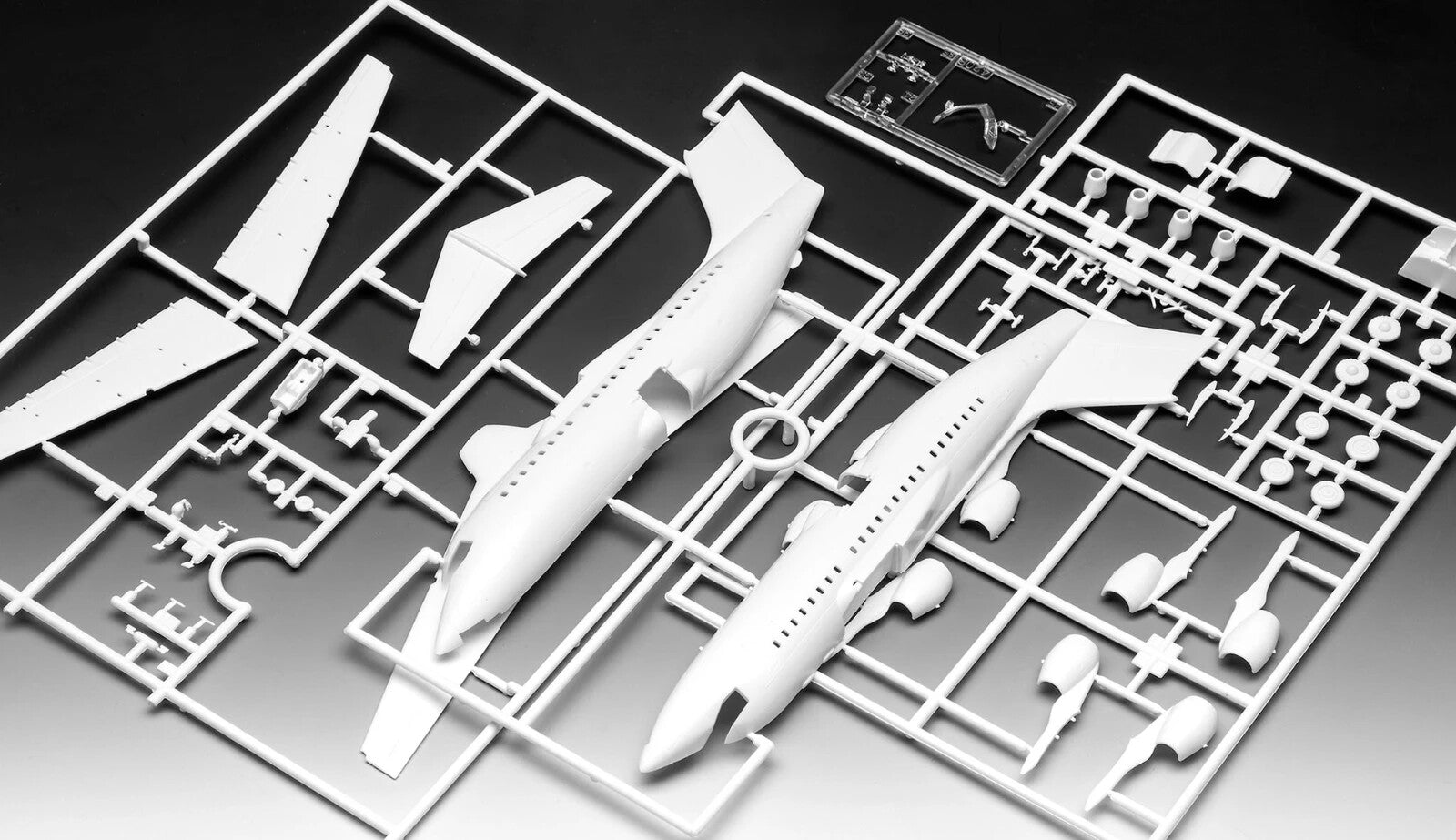 BAe 146-200 Model Kit With Paints Gift Set By Revell Scale 1:144 R63791